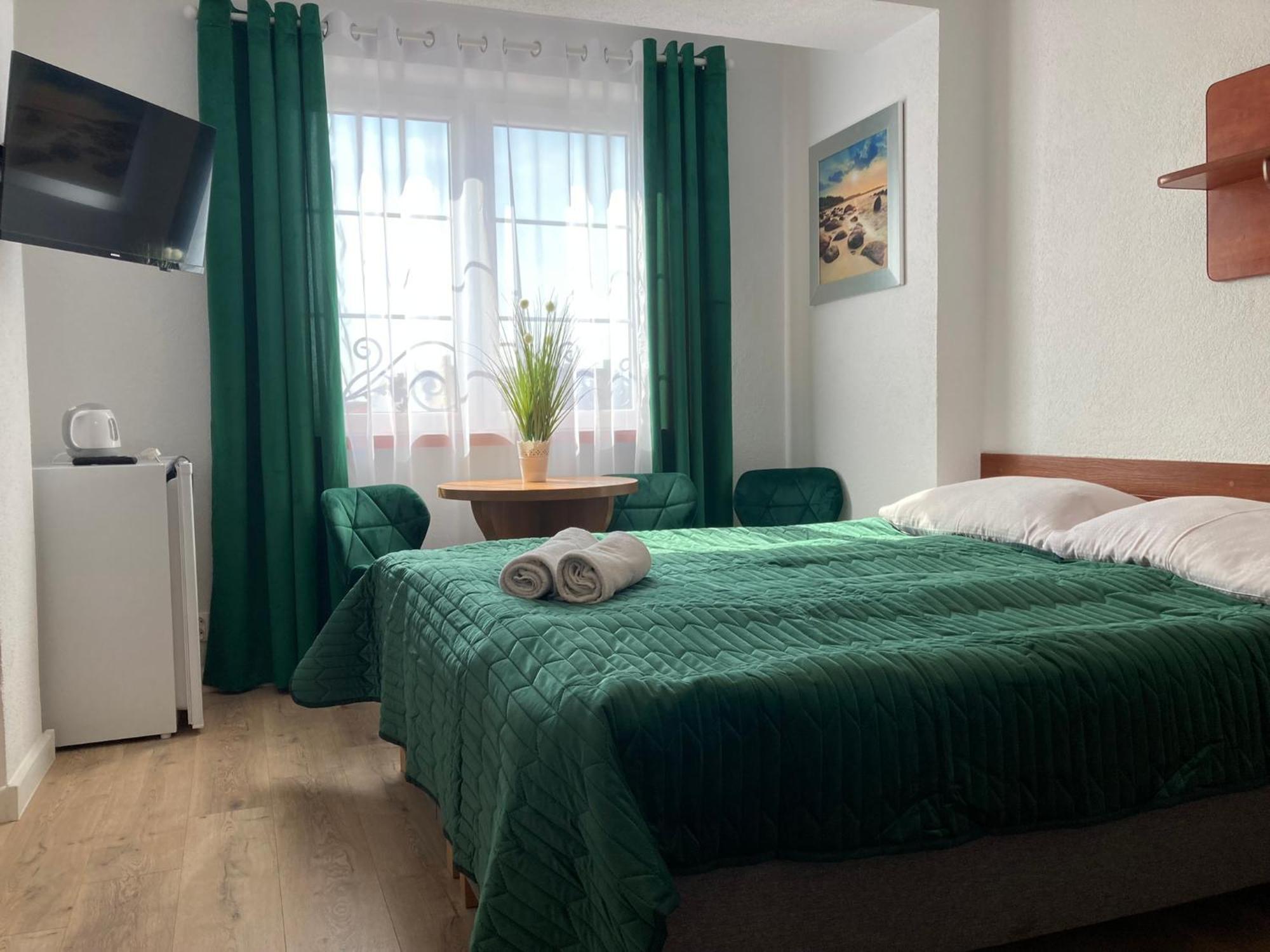 Bed and Breakfast Osrodek Wczasowy Magnat Леба Экстерьер фото