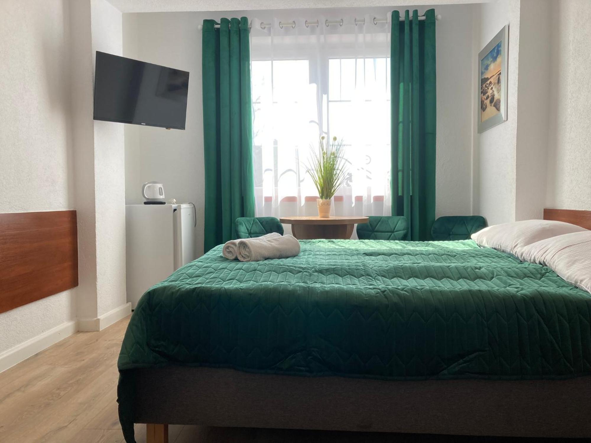 Bed and Breakfast Osrodek Wczasowy Magnat Леба Экстерьер фото